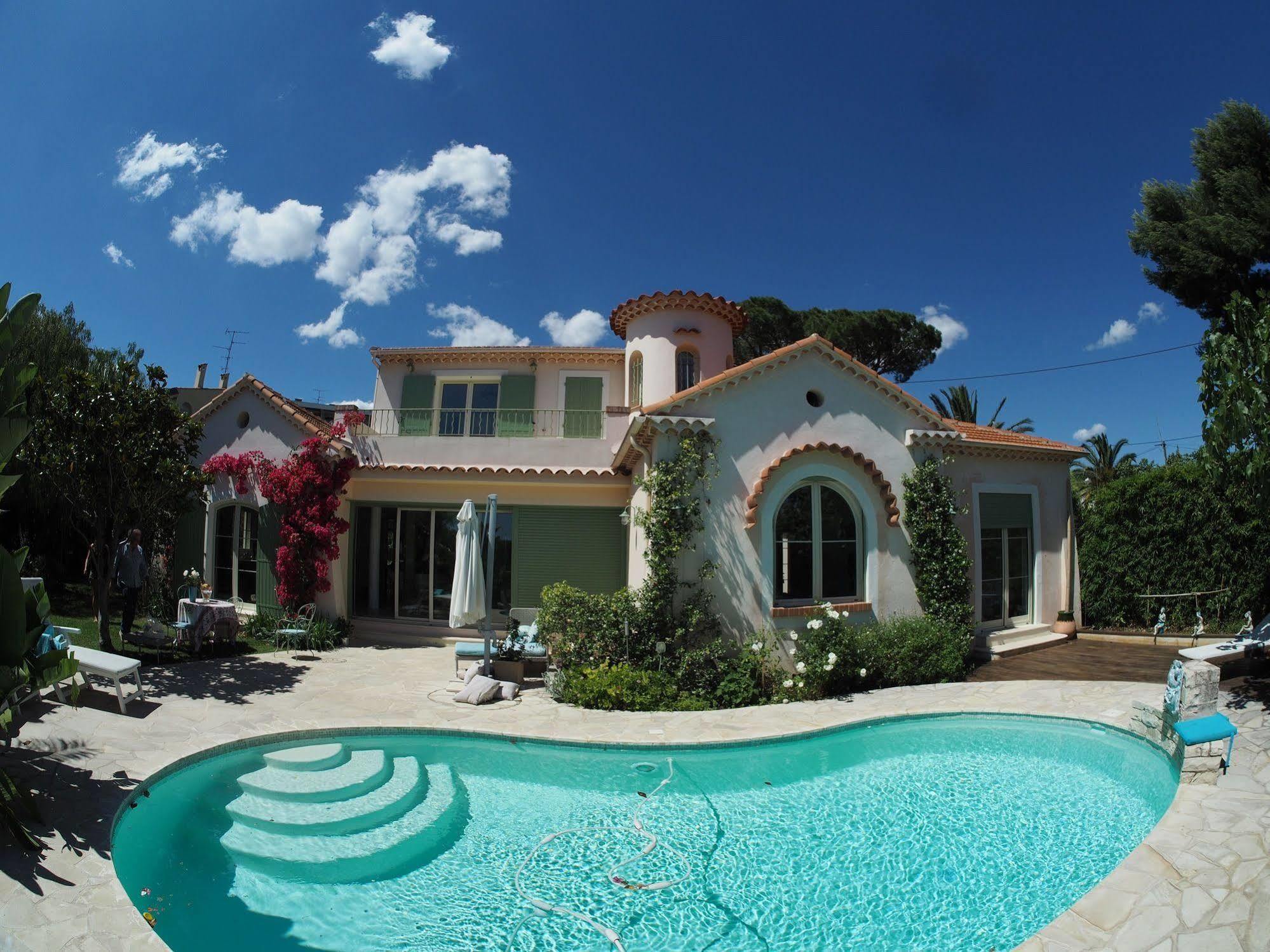 Blue Dream Cannes Guest House Exterior photo